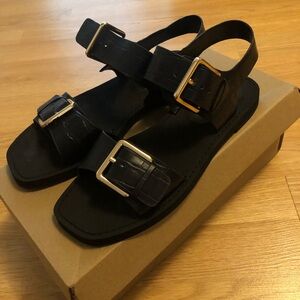 New “Steve Madden” leather sandals size 7.5 with box